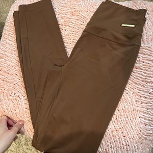 Whitney Simmons gymshark leggings